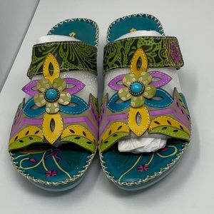 Like New women’s Socofy handmade leather sandals, size 40 (US size 9 )